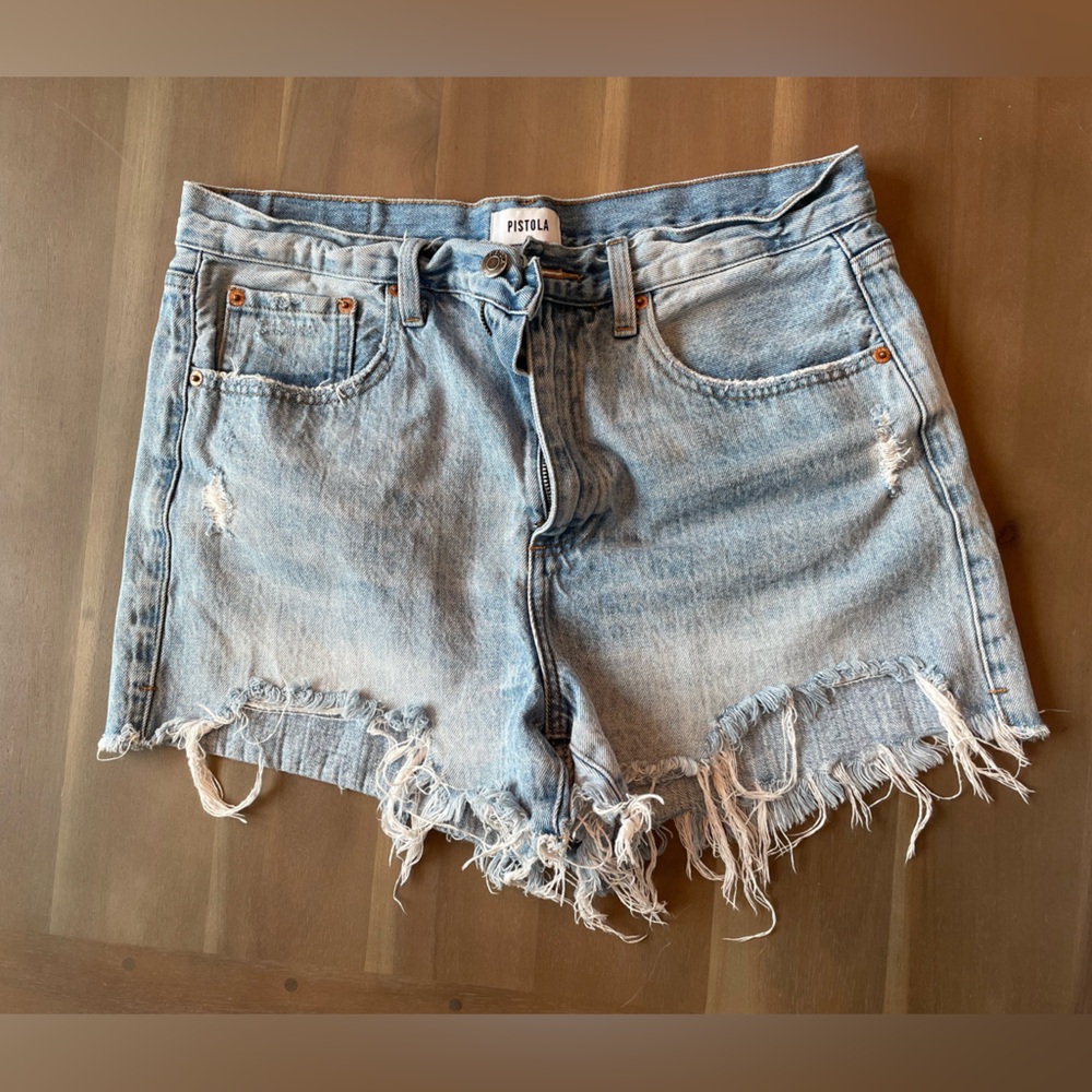 Pistola Frayed Blue Jean Shorts with Distressed Hem 3”  EUC